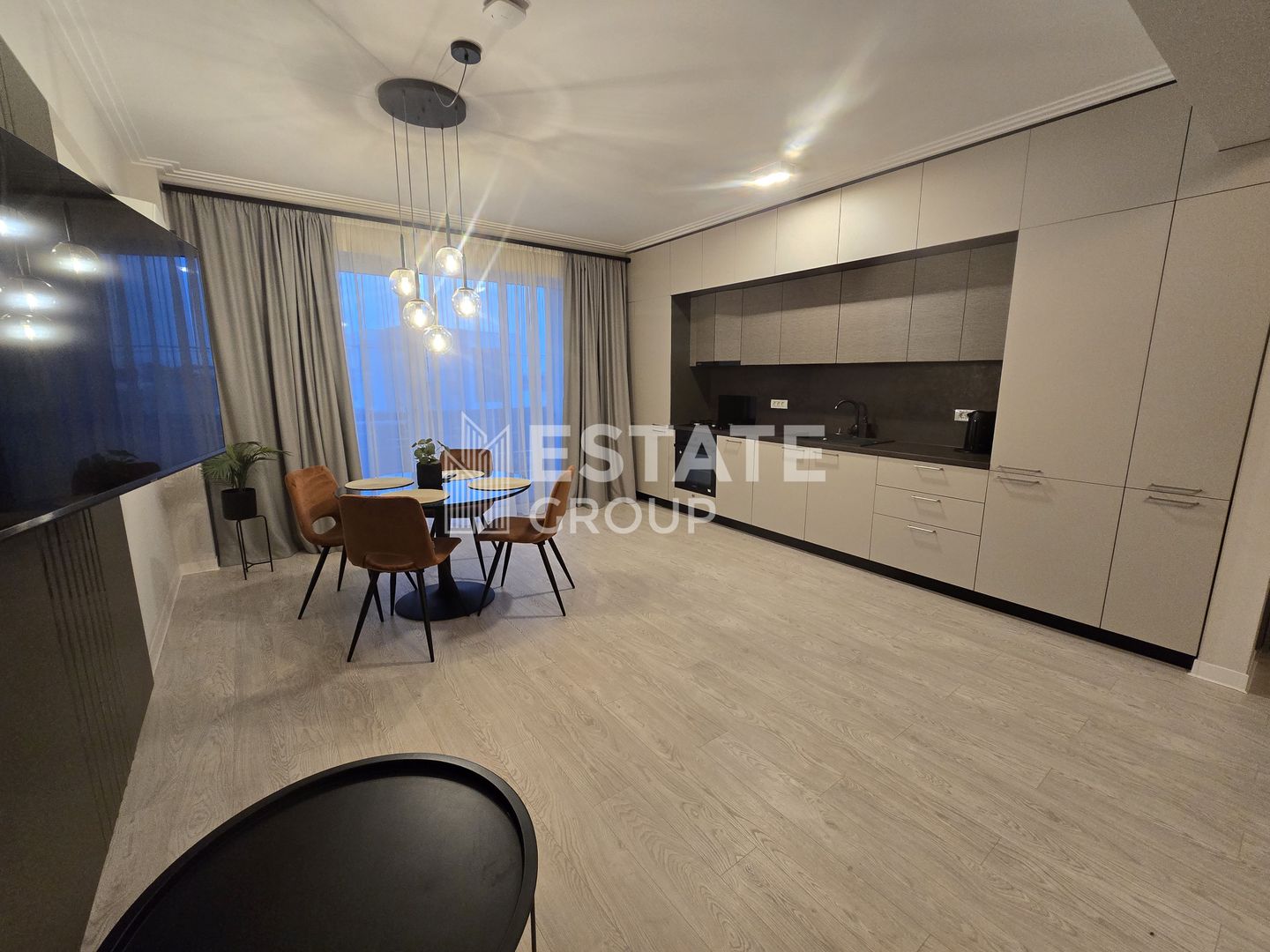 Apartament cu 2 camere in Dumbravita - Poză 2