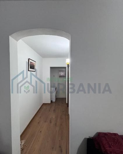 Apartament cu 3 camere - Poză 2