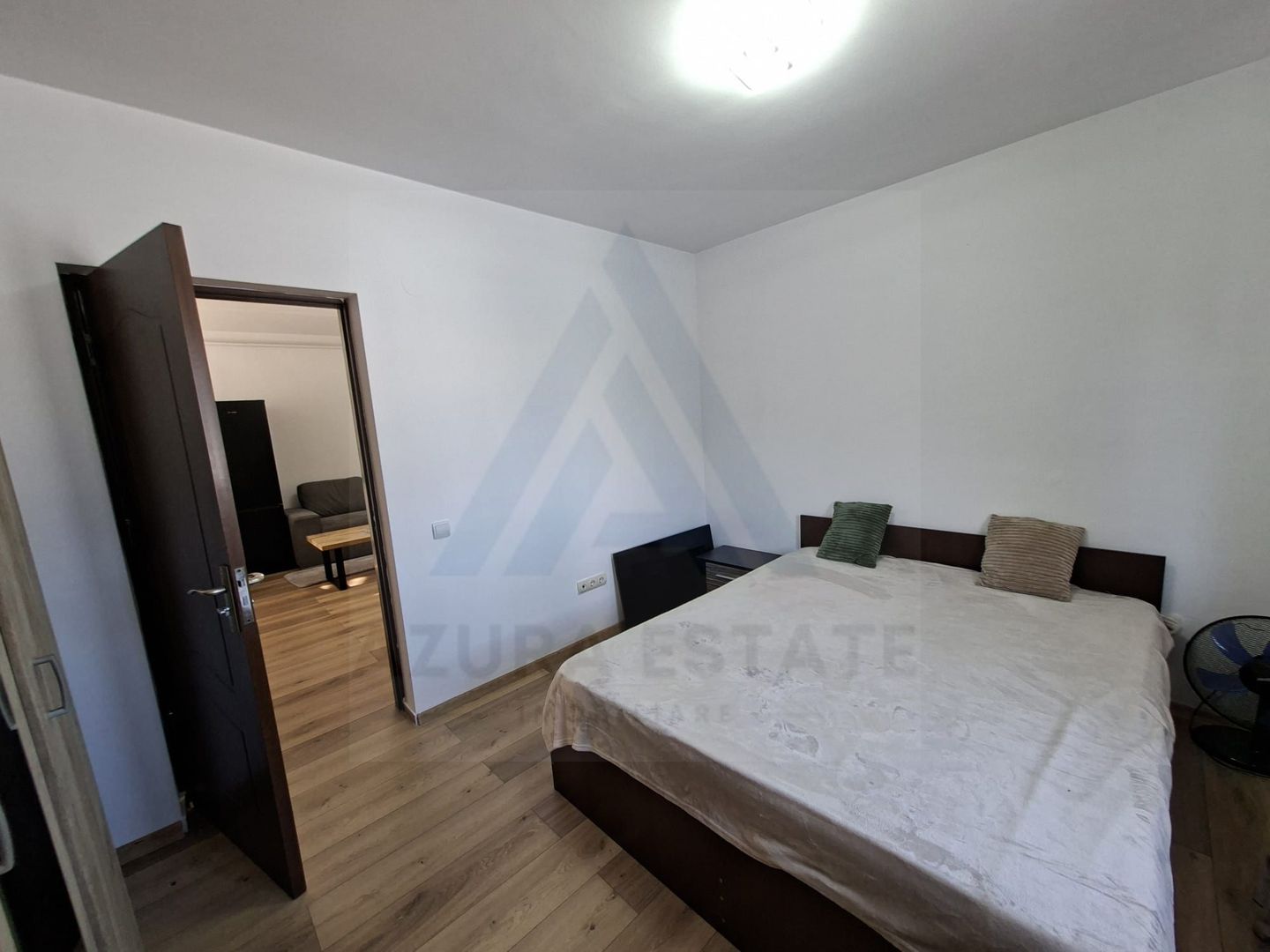 Apartament modern 3 camere baie cu geam hol 2 balcoane in Arhitectilor - Poză 6