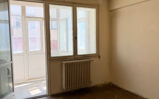 3 camere Piața Mihail Kogălniceanu Ideal locuință sau investiție - Poză 3