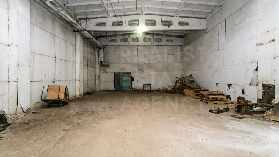 Vânzare complex industrial / depozit în ZEL Ungheni - Poză 12