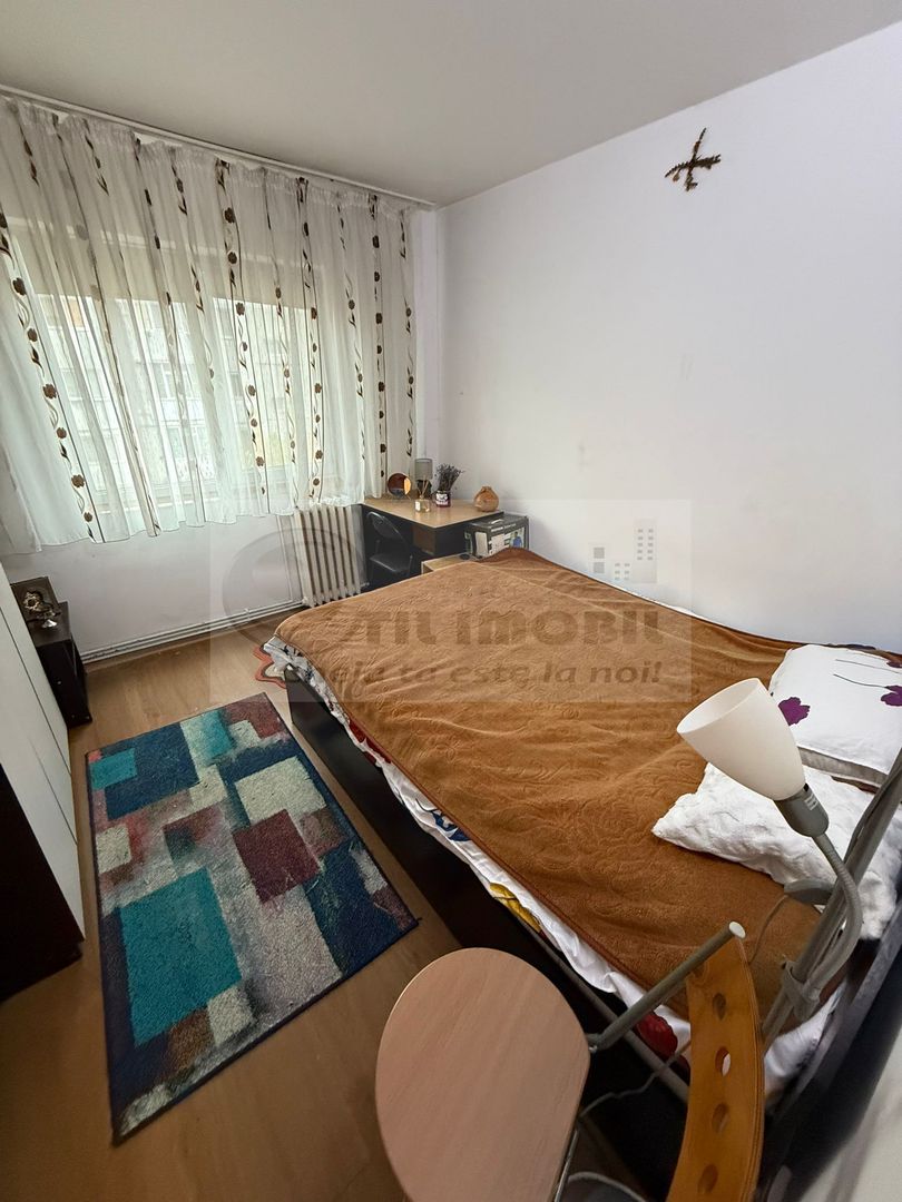 Apartament 2 camere, investiție cu chiriași 92000 EURO - Poză 5