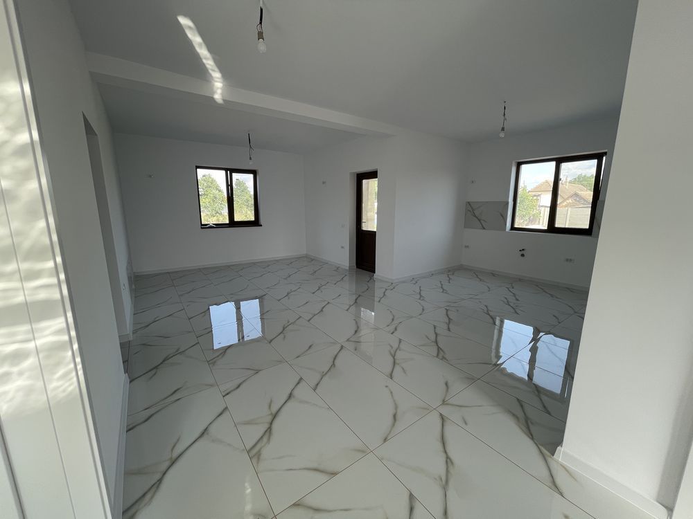 Casa individuala com Peciu Nou-  loc. Dinias - Poză 8