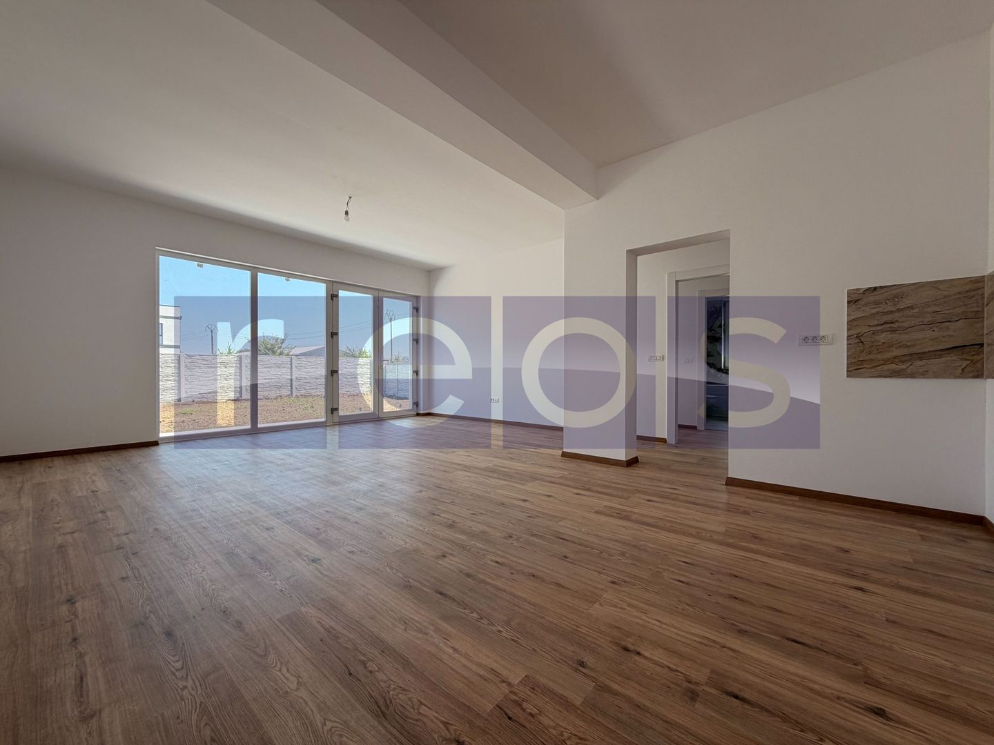 VANZARE CASA 5 CAMARERE | 400 MP | TUNARI - Poză 1