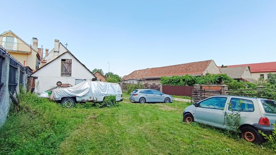 Casa si teren de 916mp in Sacele,cu front la B-dul Brasovului - Poză 21