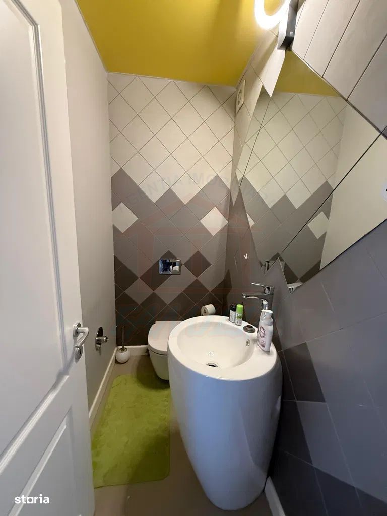 Vila mare in Pantelimon aproape de Lacul Pantelimon, la cheie - Poză 1