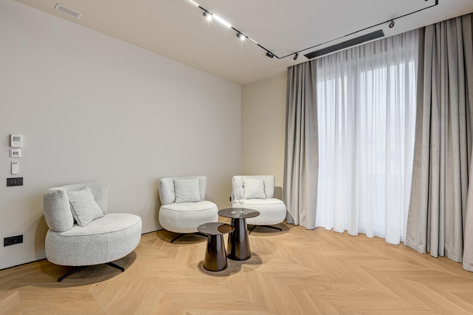 Vilă Exclusivistă în Ansamblu  |Piscină Privată| Pipera –Iancu Nicolae - Poză 16