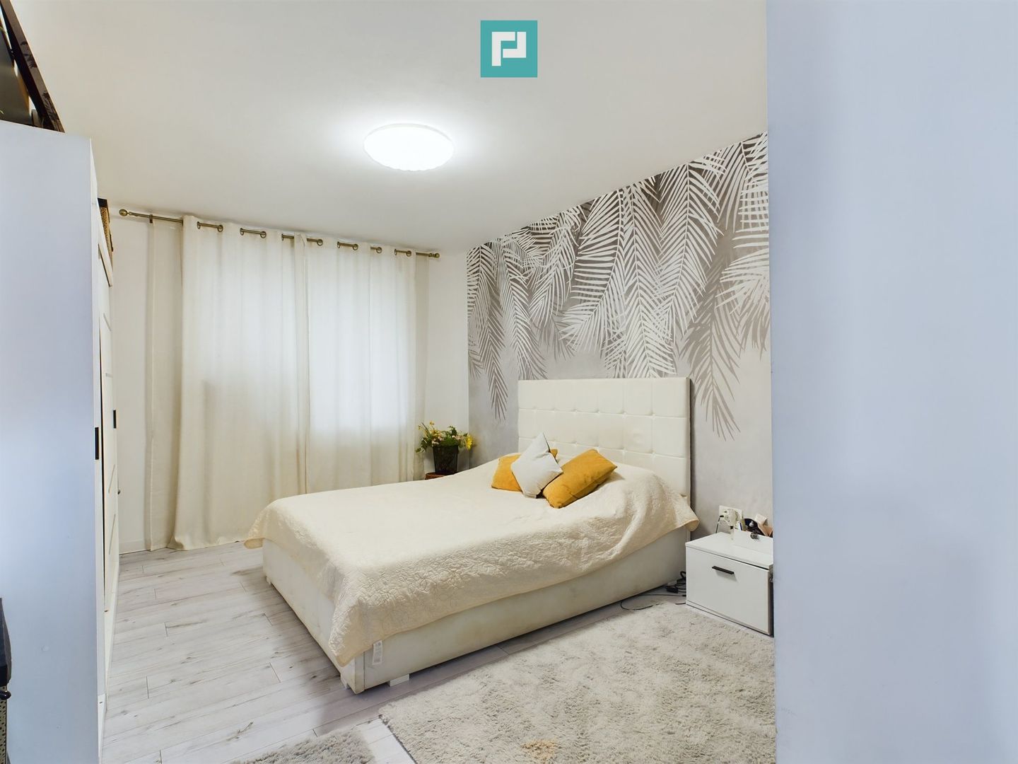 Apartament cu 2 camere la curte , renovat recent - Poză 6