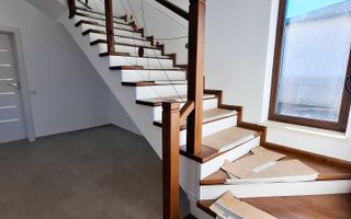 Vila P+1E, cu 5 camere, Paulesti - Poză 2