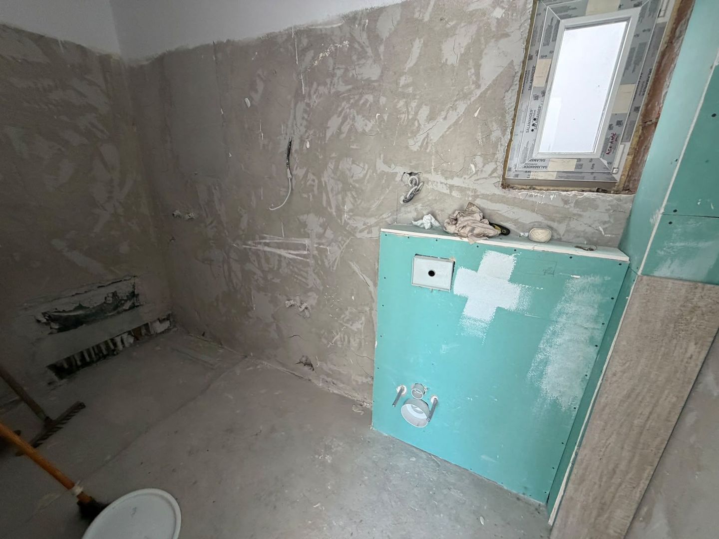 CASA DUPLEX, TOATE UTILITATILE, STRADA ASFALTATA, COMISION 0% - Poză 12