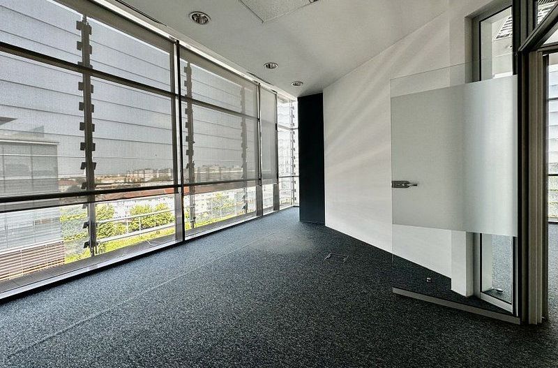 Birouri clasa A - 250 mp - Poză 2