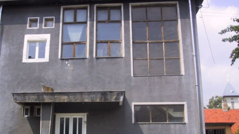 Cladire comerciala Alesd - Poză 1
