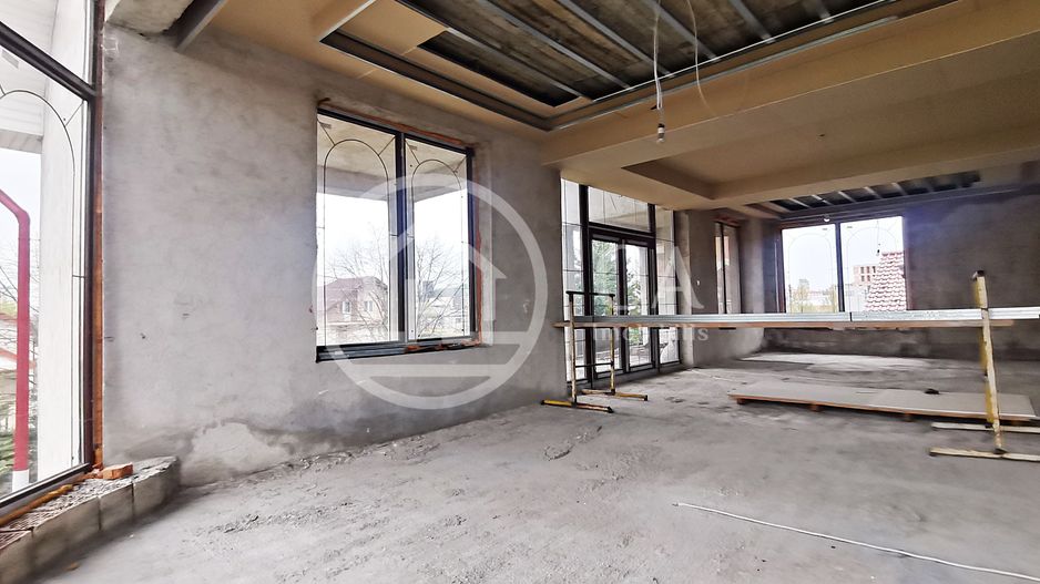 Proprietate speciala de inchiriat D+P+E+M in Calea Aradului, Oradea - Poză 8