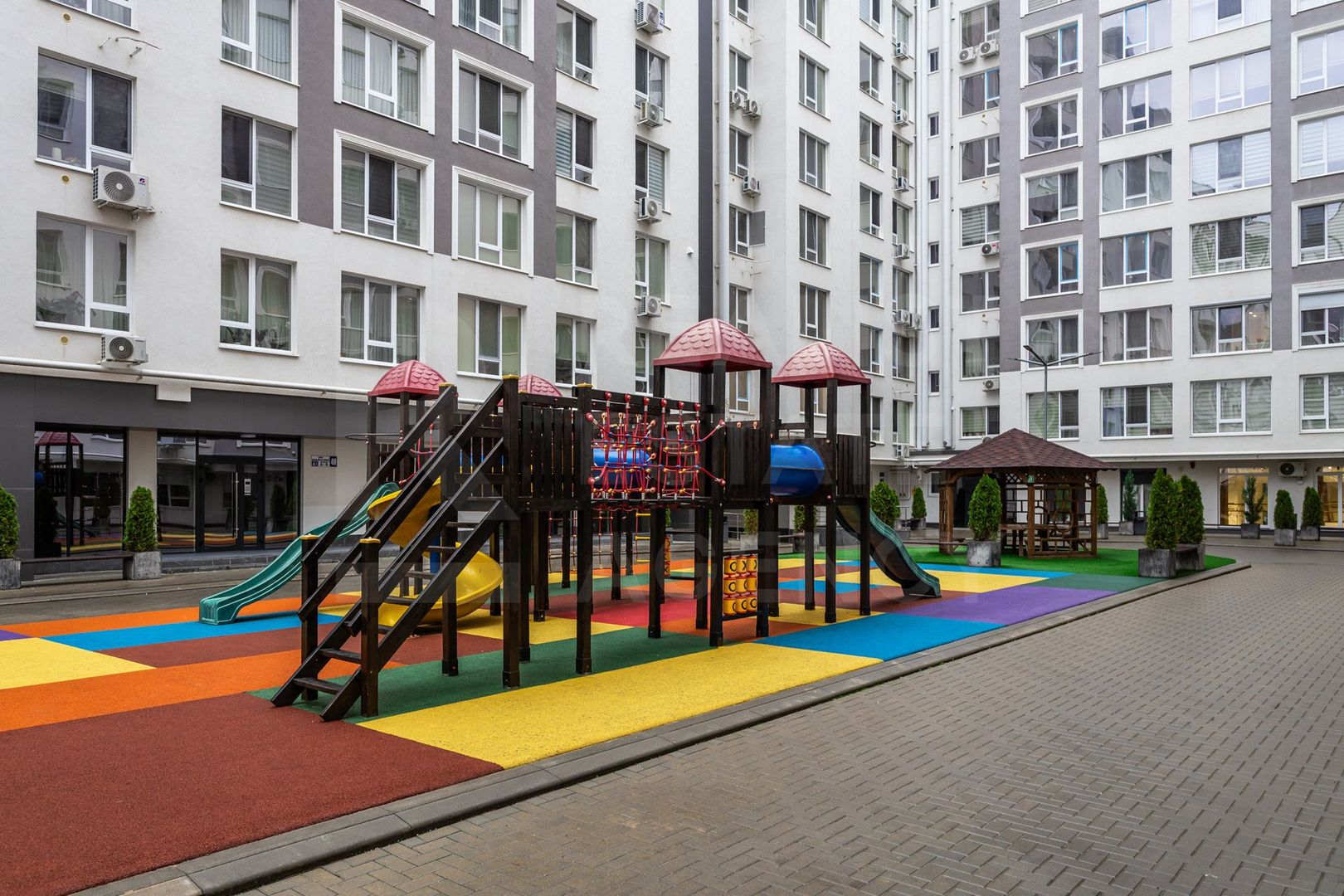 Vânzare, apartament, 3 camere, str. Nicolae Milescu Spătaru, Ciocana - Poză 57