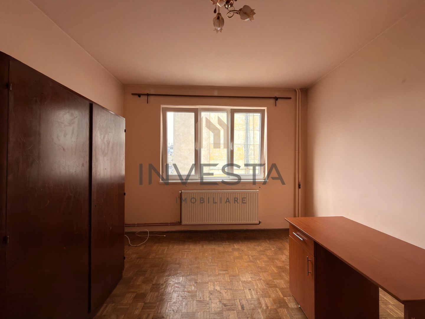 Apartament cu 2 camere decomandate, etaj intermediar, Pta M. Viteazu! - Poză 11