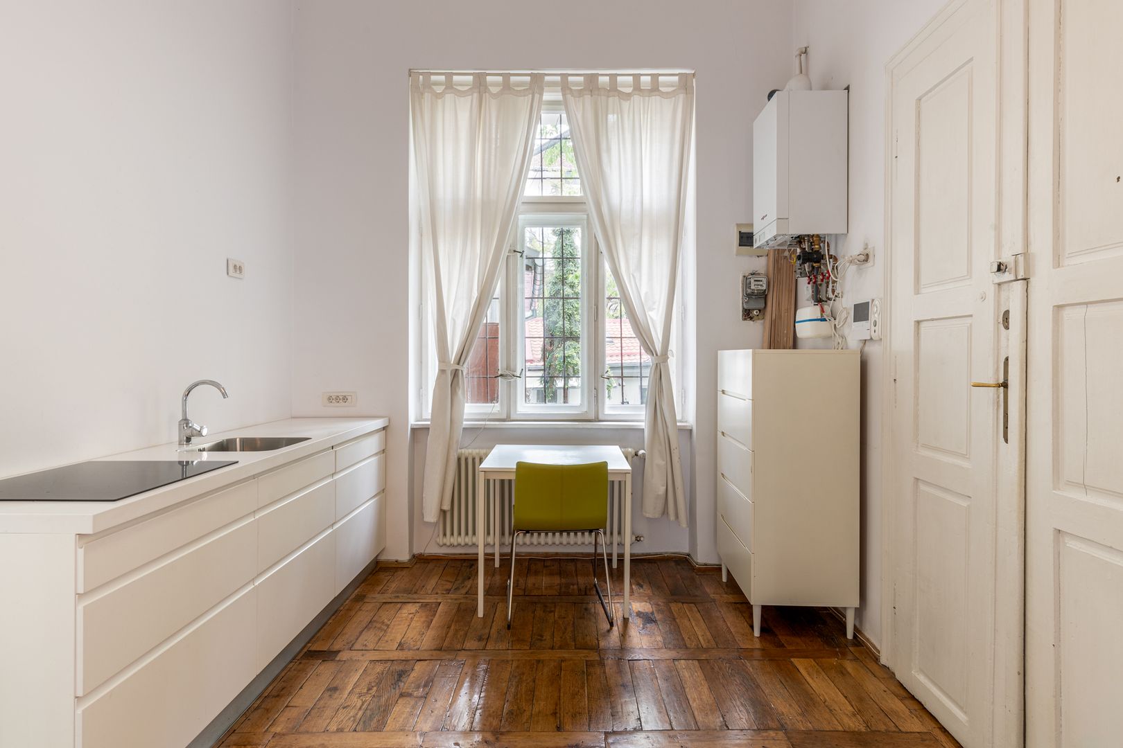 Apartament-galerie la kilometrul zero | 2 camere + mezanin, 2 băi - Poză 13