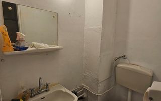 Apartament 3 camere- Lapus, zona Restaurant intim - Poză 9