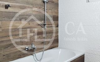 Casa de vanzare cu 4 camere in zona Matei Corvin, Oradea - Poză 10