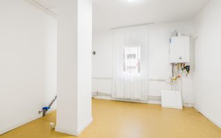 Spațiu prestări servicii (cu extras de carte funciară) - Poză 8