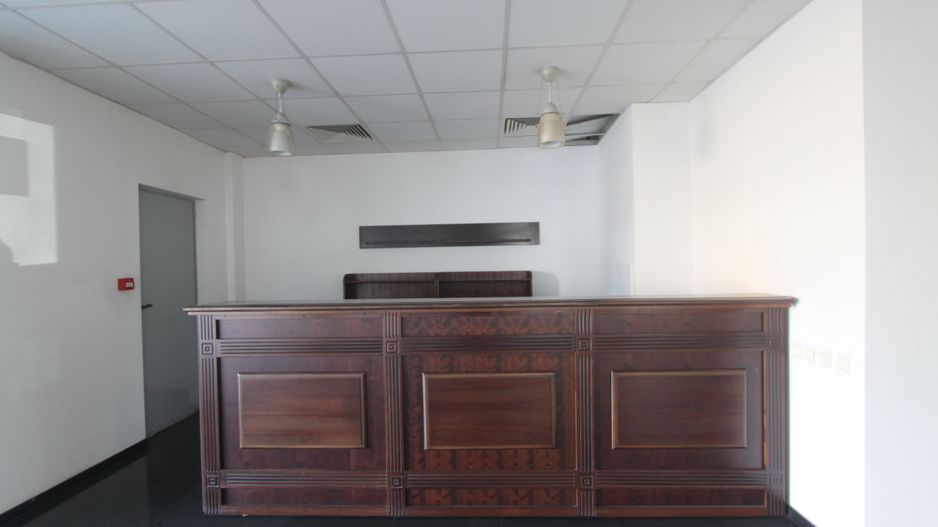 Cladire de birouri - zona Semicentrala - Poză 36