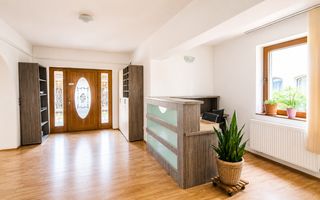 SEDIU FIRMĂ | 290 MP | CURTE, TERASĂ, GARAJ | ȘELIMBAR - OCTAVIAN GOGA - Poză 1