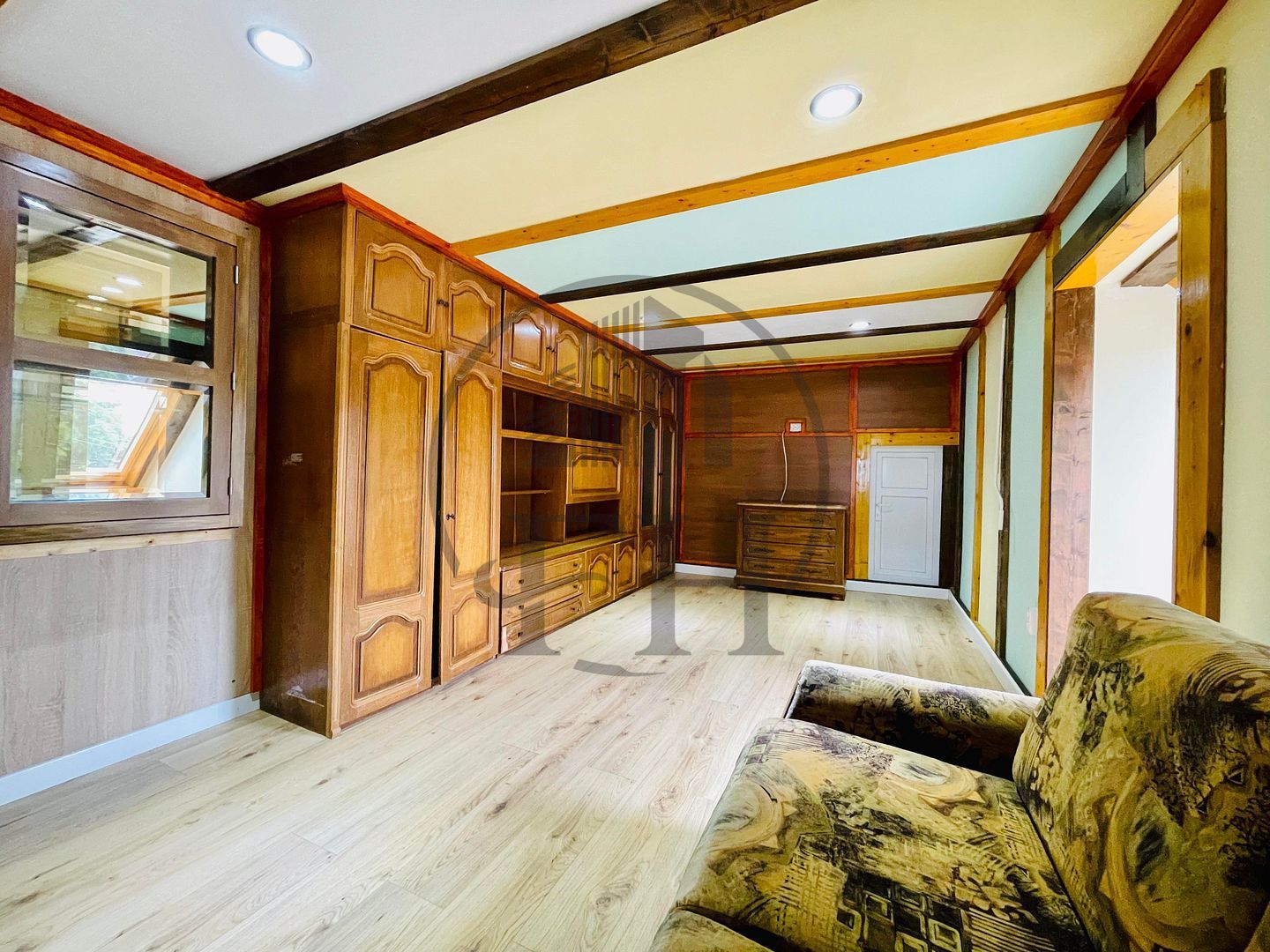 SOLD/ VANDUT Casă / Vilă cu 4 camere de vânzare în zona Km 5 - Poză 5