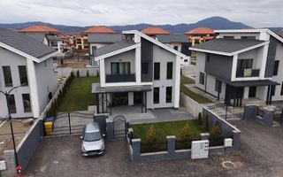 Casa de vanzare - Poză 1