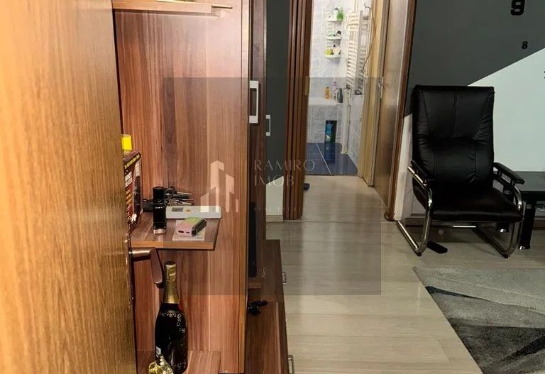 OCAZIE 3 CAMERE BULEVARDUL CONSTANTIN BRANCOVEANU - Poză 8