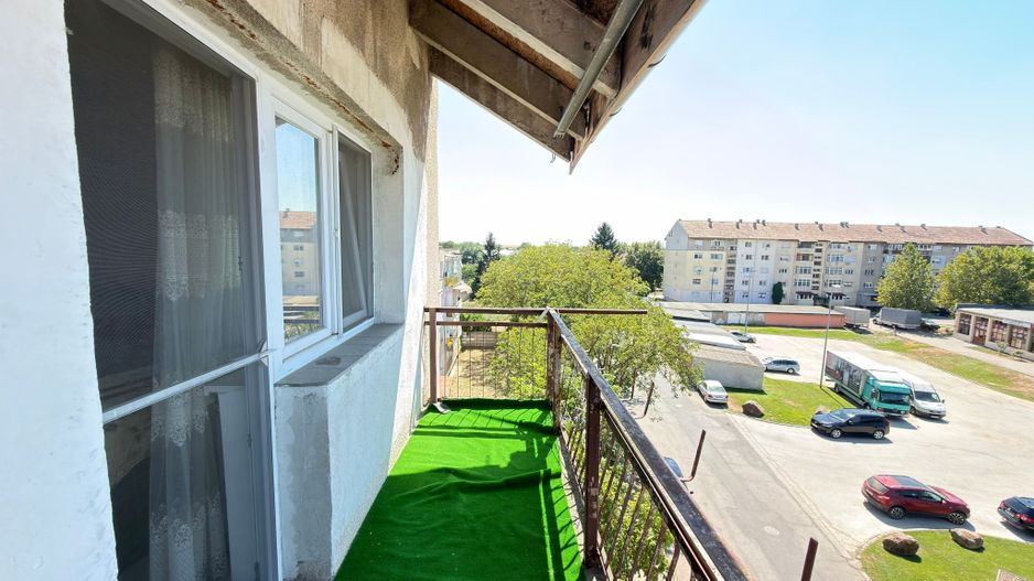 Apartament 2 camere MV2 Etaj IV, Str. Decebal – Carei - Zona Kaufland - Poză 14