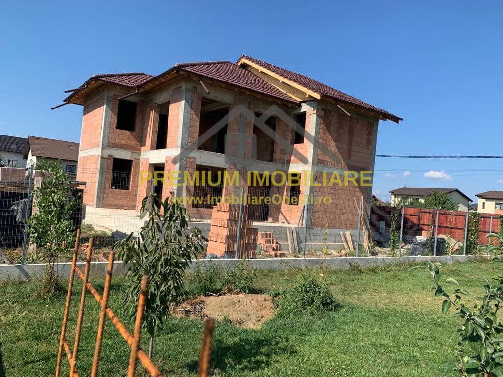 Vila Tip Duplex de Vanzare Brasov - Sanpetru - Poză 3