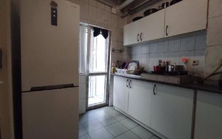 VANZARE 4 CAMERE | ZONA CALEA CALARASILOR- HALA TRAIAN - Poză 11