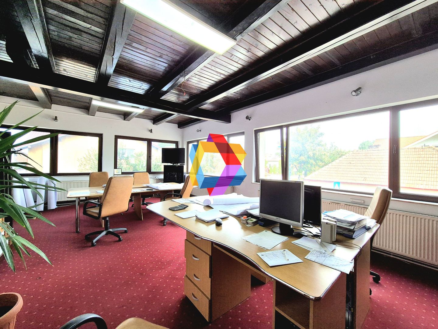 Spatiu birouri de închiriat Brașov 300 mp # spatii-comerciale-brasov.ro - Poză 1