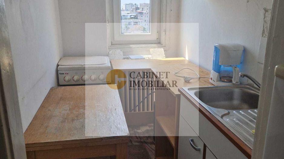 Garsoniera  30 mp |  Piata Romana  |  Balcon Vedere |  Panoramica - Poză 3