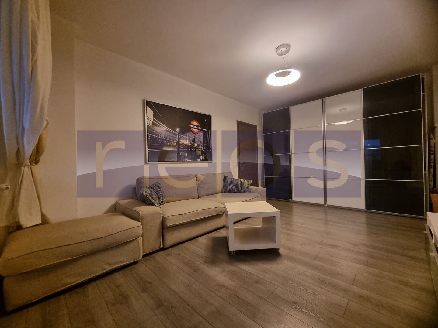 VANZARE- 2 CAMERE- TIMPURI NOI-METROU - Poză 1