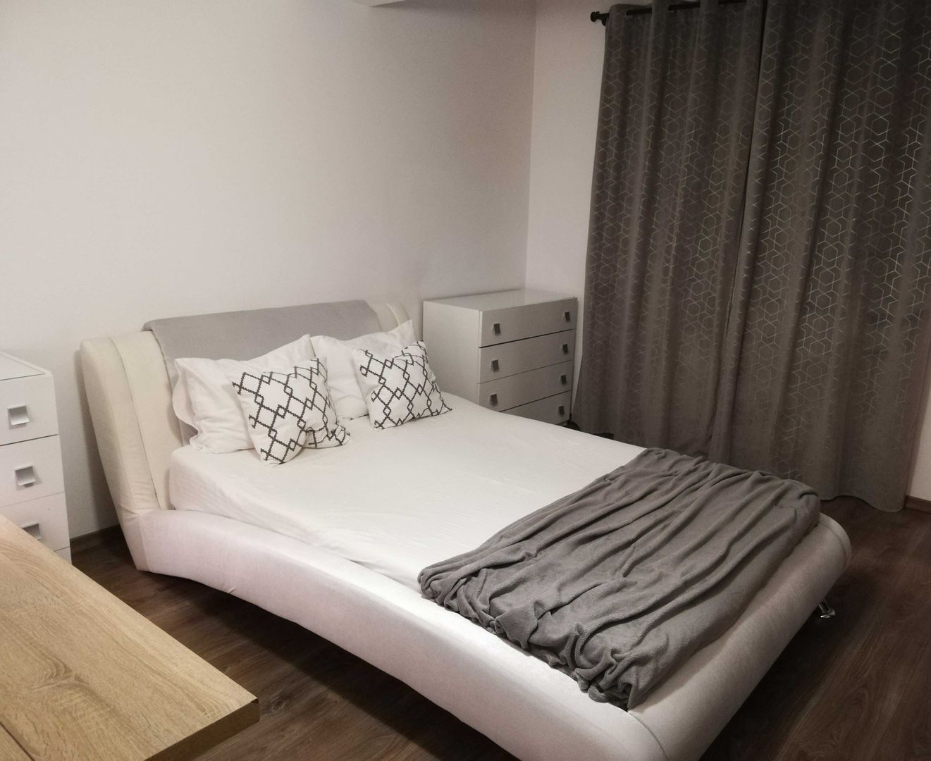 Închiriez garsonieră modernă Mihai Bravu, bloc nou - Poză 2