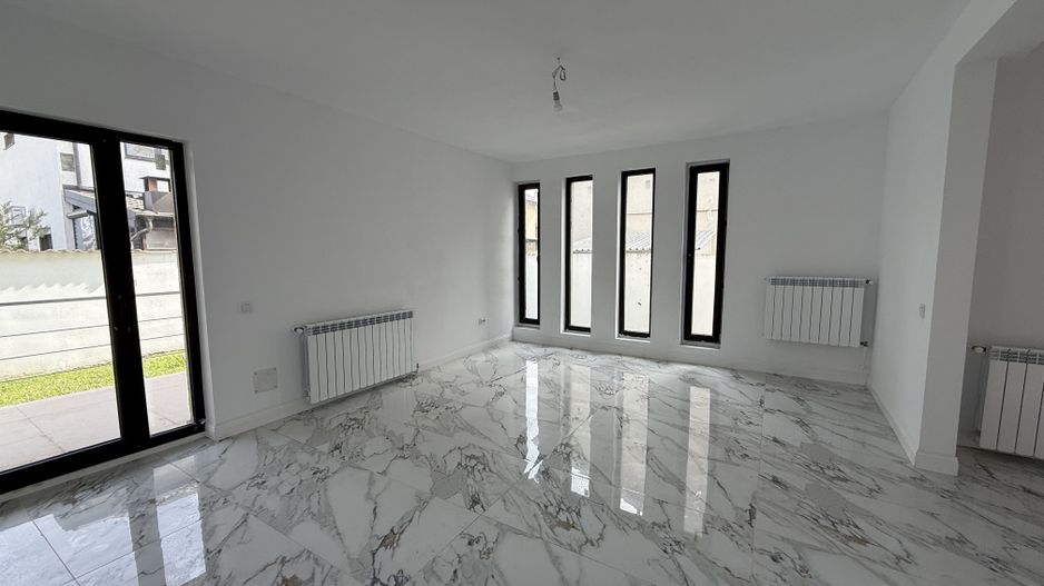 Vila 5 camere 163 mp construiți + teren 289mp - construcție 2023 - Poză 6