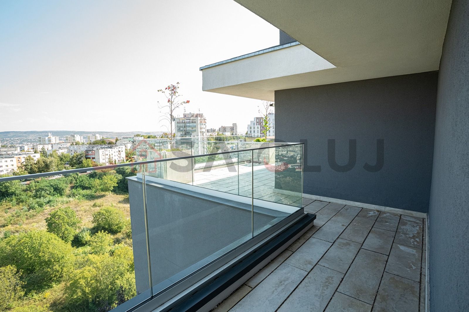 Penthouse zona Lidl Frunzisului - Terasa spatioasa - Semifinisat - Poză 1
