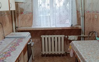 Apartament 2 camere decomandat bloc 1980 langa metrou Gorjului - Poză 7