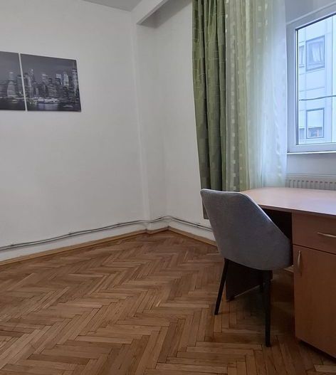 Apartament 2 camere, central– ideal locuință sau birou - Poză 4