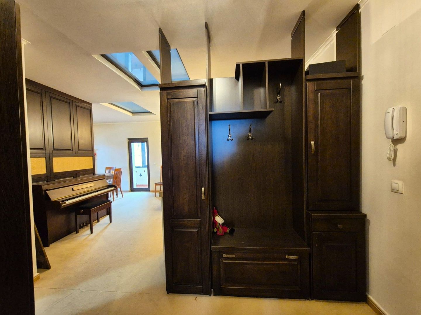 Comision 0 - Apartament în vilă, spațios, priveliște spre cabana Postăvaru - Poză 8