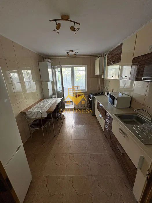 3 camere, decomandate,Intre Lacuri Nirajului Zona Aurel Vlaicu,Sumeshi - Poză 4