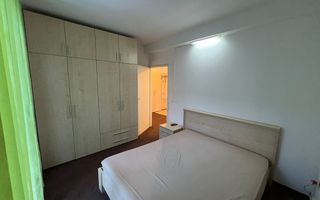 Apartament 2 camere bucatarie inchisa etaj 1 baie cu geam in Strand - Poză 4