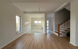 Duplex modern 5 camere| 113 mp + 320 mp teren| Mosnita Nouă - Poză 2