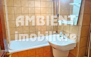 Apartament cu 3 camere, etaj 1, zona CENTRU; - Poză 5