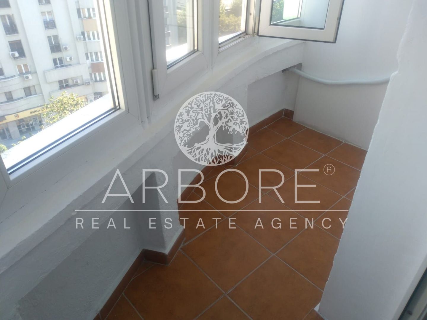 Inchiriere apartament Știrbei Vodă, 3 camere decomandat - Poză 13
