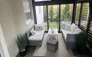 Apartament 3 camere cu curte - Poză 1
