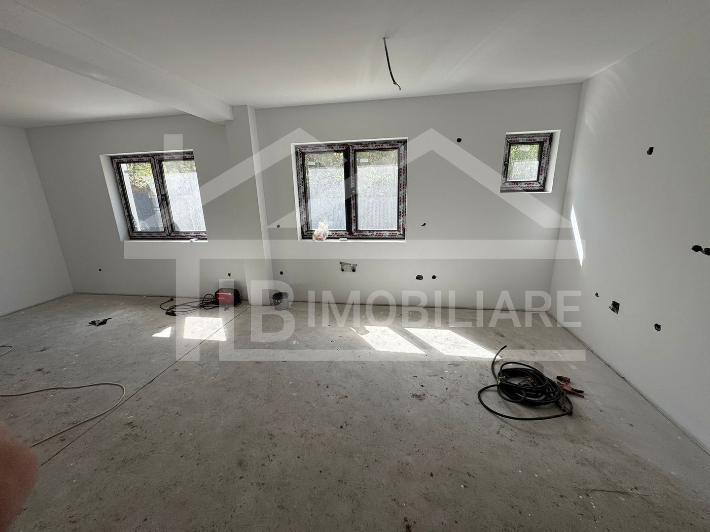 Casa cu 5 camere, 128mp, Zona Corunca - Poză 11