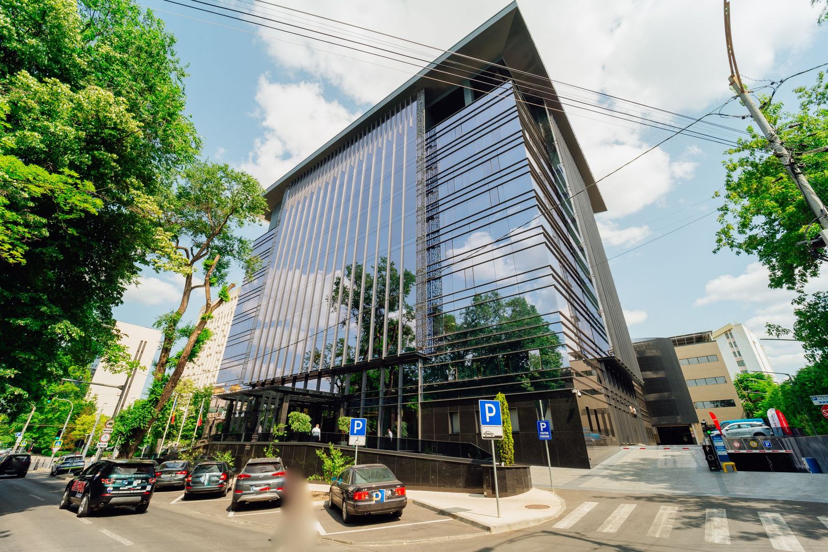 SPRE CHIRIE SPAȚIU COMERCIAL PENTRU BIROU | OFICIU 120 m2 Premium Location Bussines | Chișinău ,Centru ,Str.Bul.Ștefan Cel Mare și Sfânt , 115/1 - Poză 1
