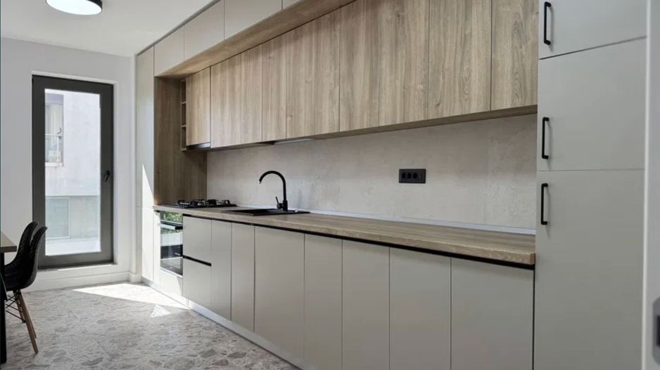 AP. 2 CAMERE 13 SEPTEMBRIE, CENTRALA PROPRIE, LOC PARCARE, MODERN - Poză 1