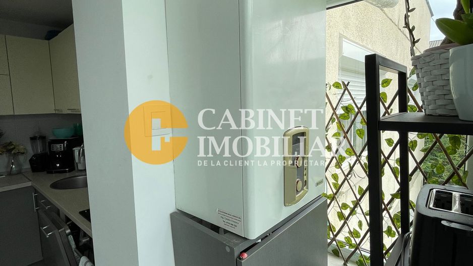 3 CAMERE DECOMANDAT - CANTA - RENOVAT - Poză 4